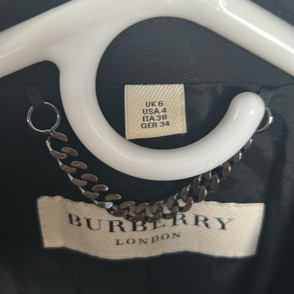 Burberry Classic Black Blazer - Picture 3 of 10